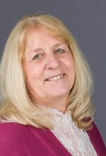 Angelika Schelling